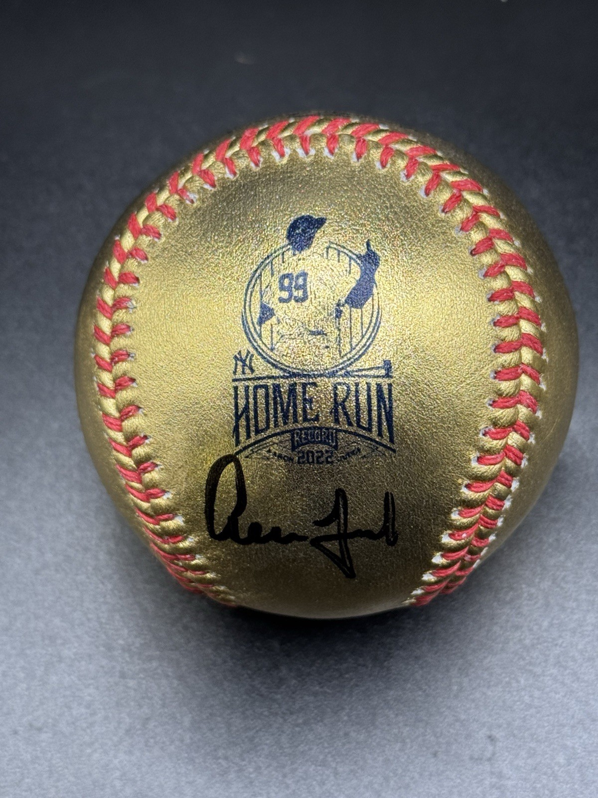 Aaron Judge Autographed Signed New York Yankees BALL GOLD MLB 2022 RECORD 62 HR SEASON YANKEES Fanatics /99 