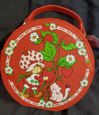 Strawberry Shortcake Berry Plucking Berries Crossbody