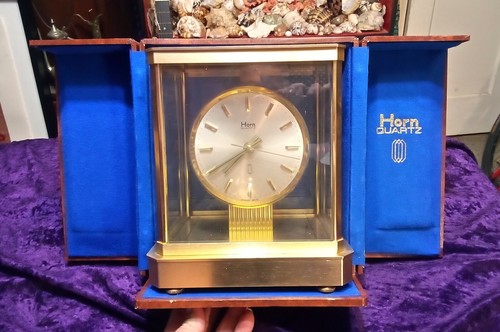 Vintage Horn Quartz Germany Uhrwerk Uhr und Gehäuse Messing blau Filz Japan schön! - Bild 22 von 24