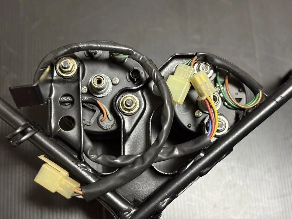 Velocímetro velocímetro Honda Nsr50 último modelo Repsol capó superior estancia  Foto 4 de 4