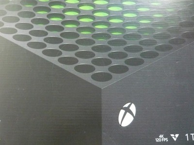 Microsoft Xbox Series X 1TB Spielekonsole - Schwarz