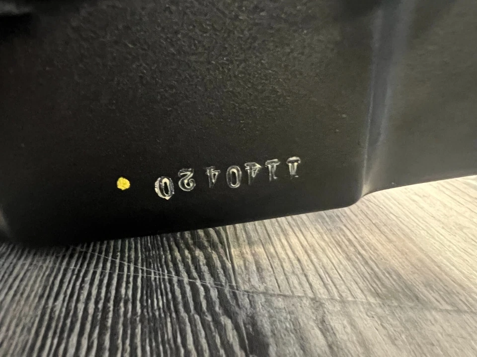 五十铃卡车保护套 Cyl Hd GM# 94395076 部件 # 8-94395076-1 无保修 — 第 2/4 张图片