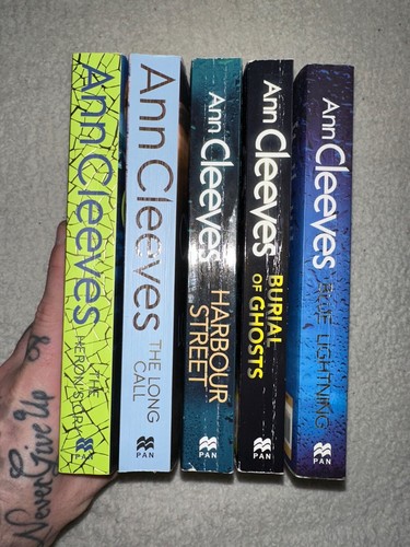 Ann Cleeves Buchpaket x 4, 5, Krimi, Thriller, Krimi, Detektiv, Restposten - Bild 17 von 32