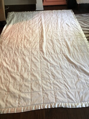 Home Classics Cream Bed Covering With Satin Trim Twin