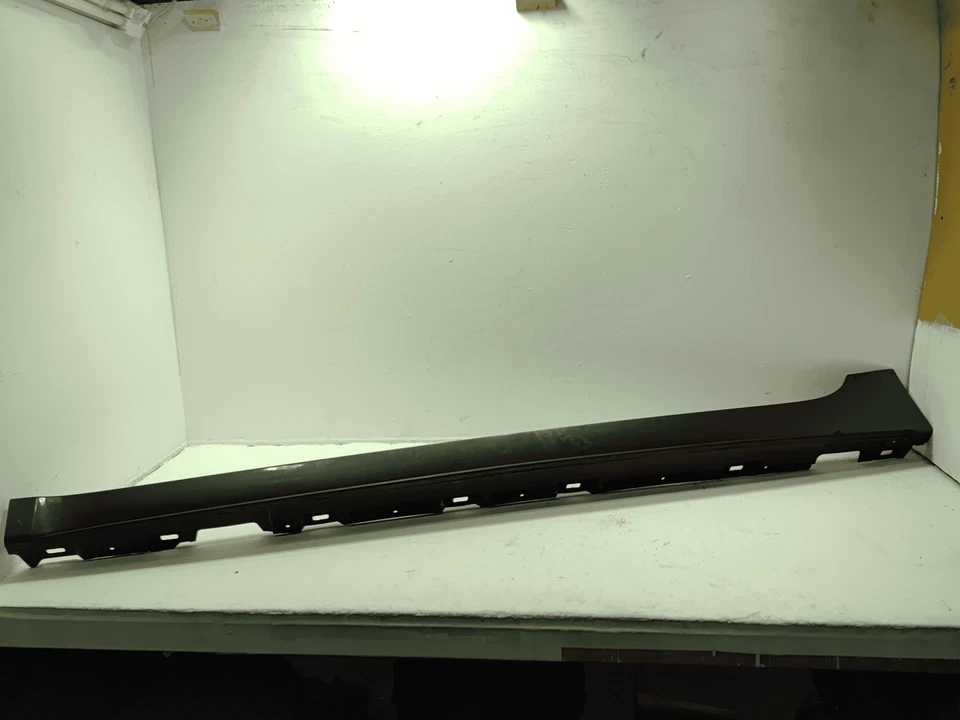 2018 - 2024 AUDI S5 SPORTBACK LEFT DRIVER LOWER ROCKER MOLDING COVER LZ7S OEM - Imagem 2 de 4