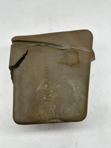 Mercedes Benz W124 Schutzkappe Dämmung Vakuumpumpengehäuse 1248000035 L311