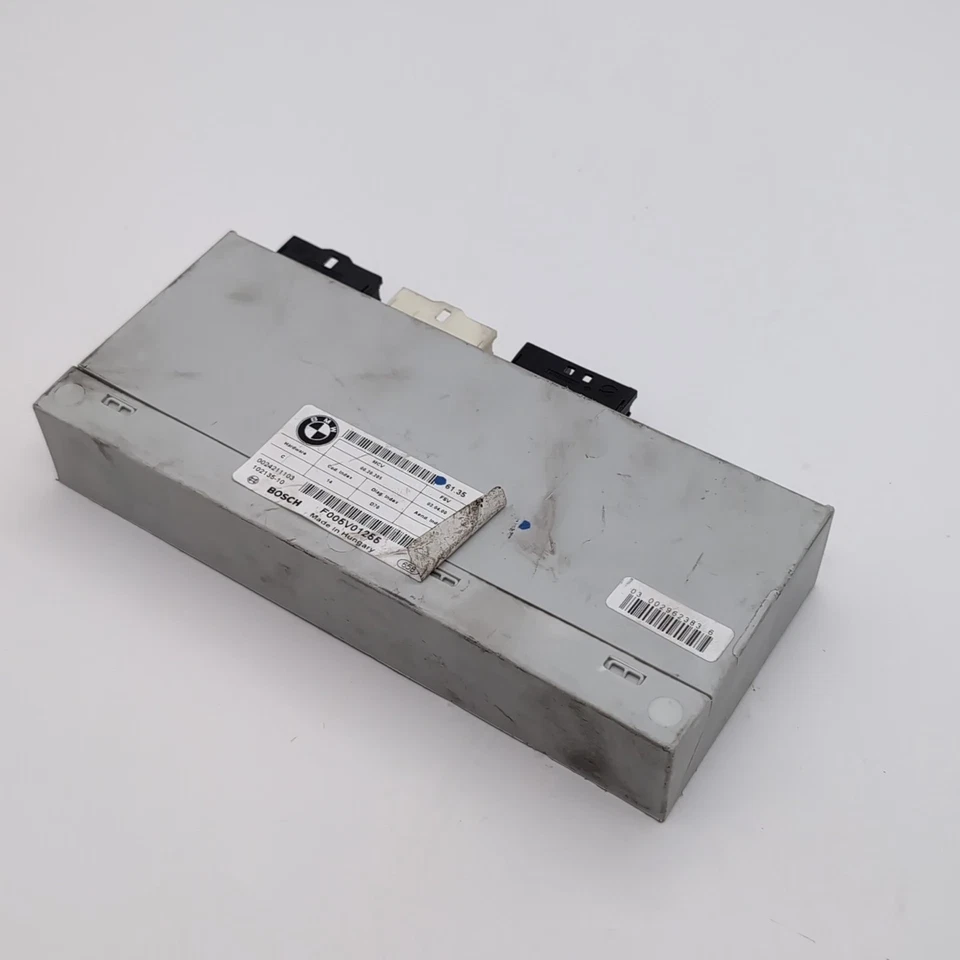 2007 - 2013 BMW X5 X6 Tailgate Lift Trunk Control Module OEM 7335274 - Image 4 of 4