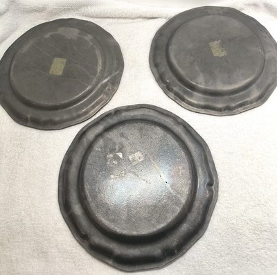 Vintage Crown Castle Ltd Pewter Set Of 7 Dinner Plates Made in USA