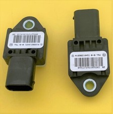 Mercedes B-Klasse W245 BJ. 2011 A1698210451 Beschleunigungssensoren Crashsensor