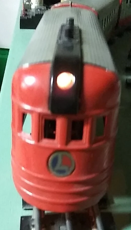 LIONEL # 1700E ALUMINUM & LIGHT RED PASSENGER TRAIN - 1935-37 - NO BOX - Image 2 of 4