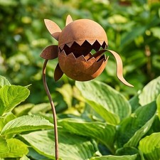 Spiky Venus Flytrap Metal Garden Stake, Carnivorous Plant Yard Art Outdoor Lawn