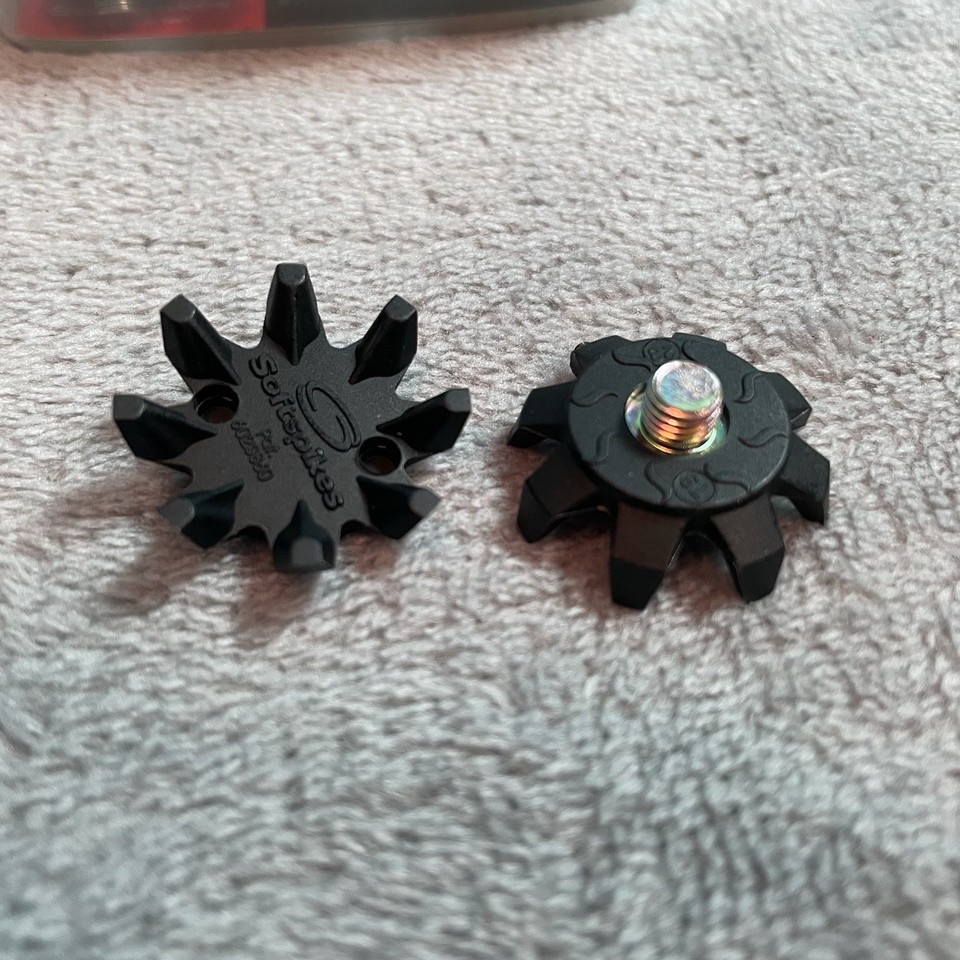 NEW Golf Spikes Softspikes Black Widow Tour Small Metal Thread Cleats ...