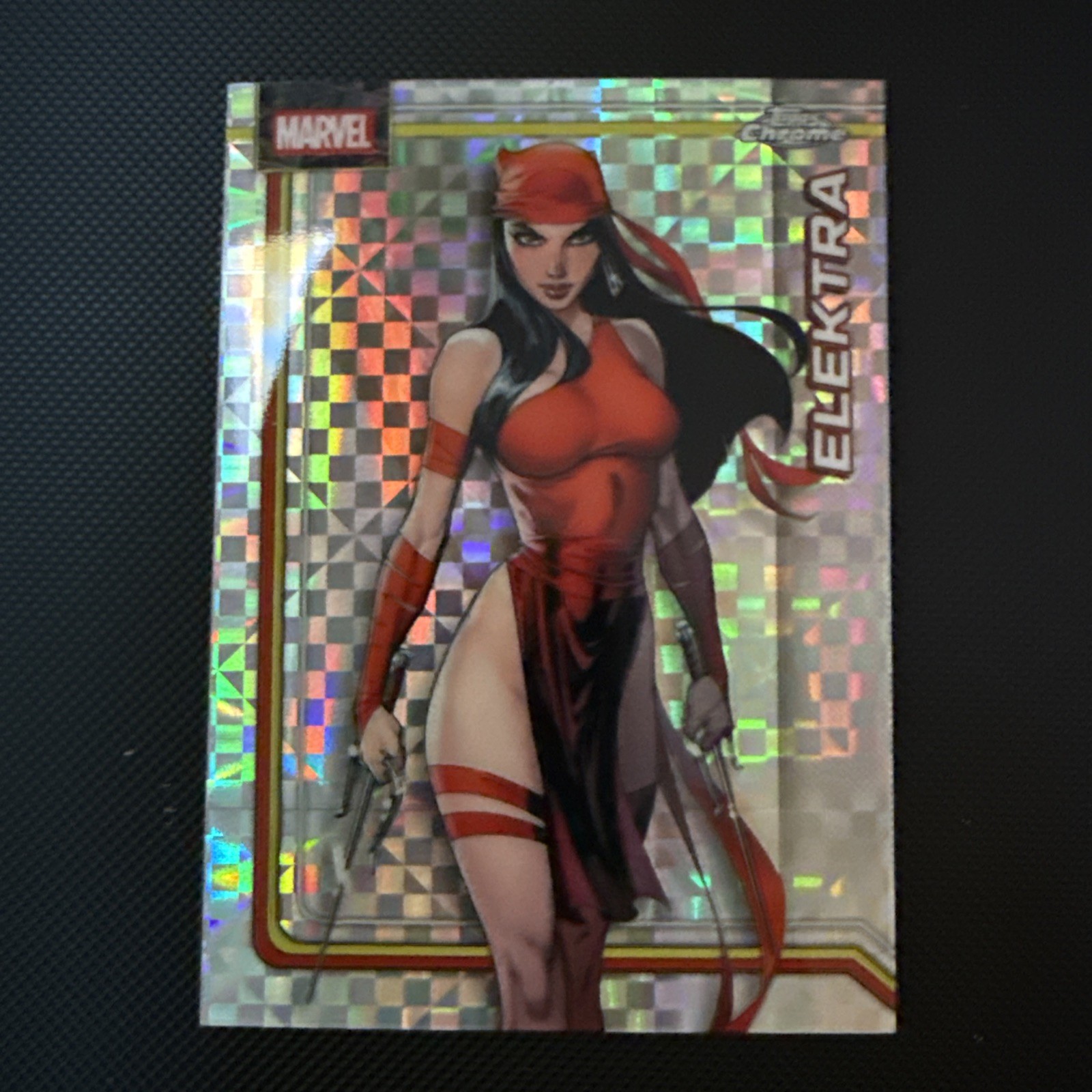 Topps 2026 Topps Chrome Marvel Elektra #116 X-Fractor Parallel Trading Card