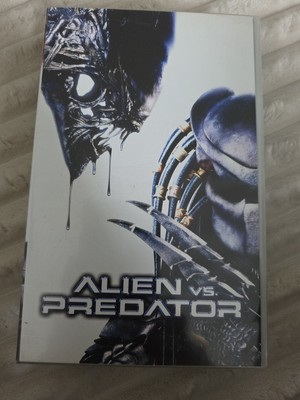 VHS - ALIEN vs. PREDATOR   