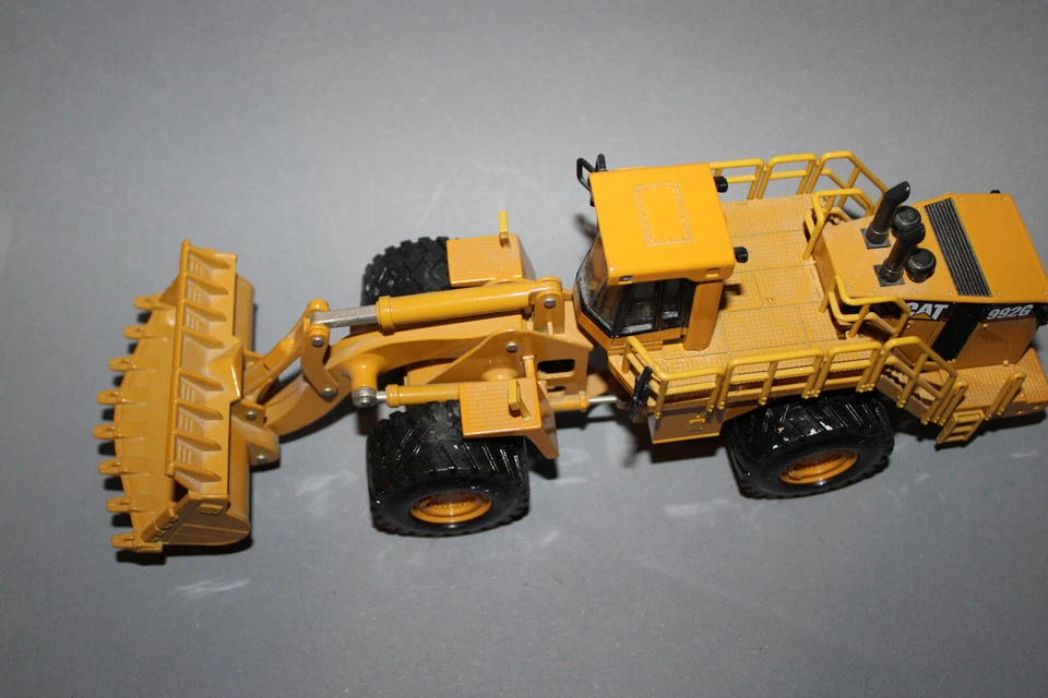 Norscot 1:50 Radlader Cat 992G ohne OVP - Bild 4 von 4