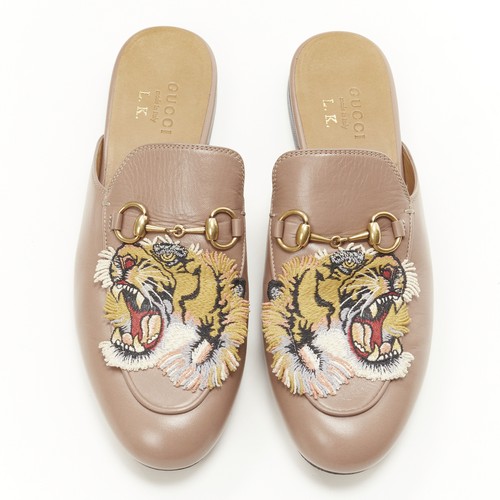 GUCCI Princetown dark beige Tiger 