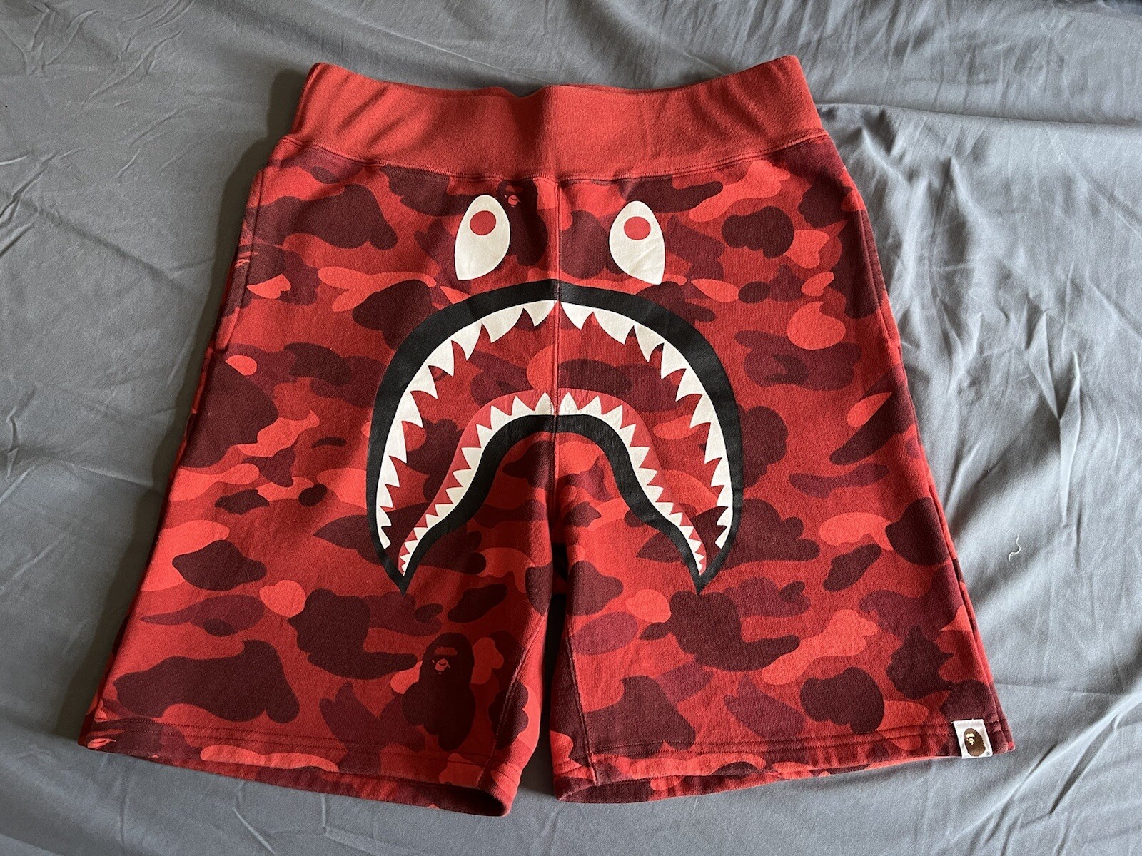 Bape Red Camo Shark Shorts Size M Supreme Chrome Hearts Kaws CPFM | eBay