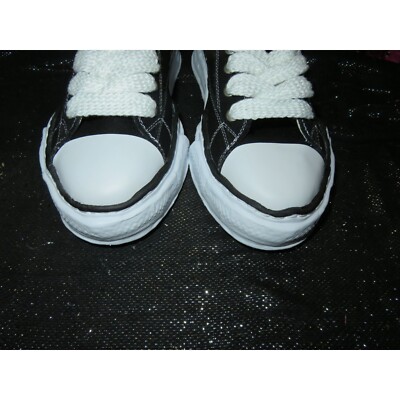 Maison Mihara Yasuhiro Hank low Black and White lace up platform