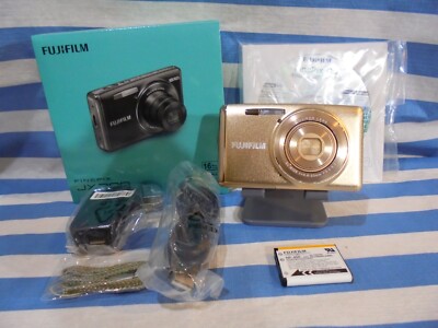 FujiFilm FinePix JX700,16MP,5x,f/3.5,2.7in,Gold,Exc+ from JAPAN