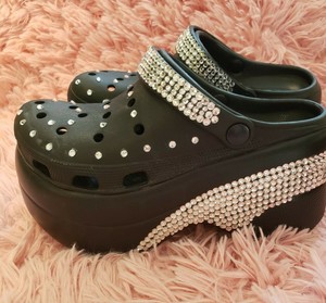 gardener platform crocs