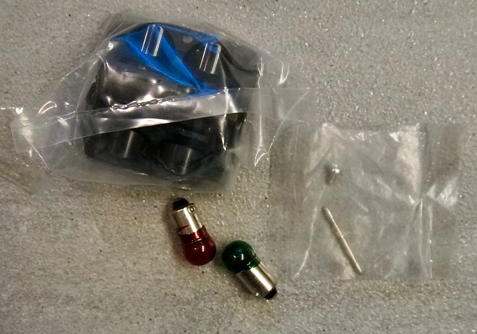 K-Line K-0266 27" Right Hand Remote Switch 0-27 Gauge Model Railroad Tracks - Image 4 of 4