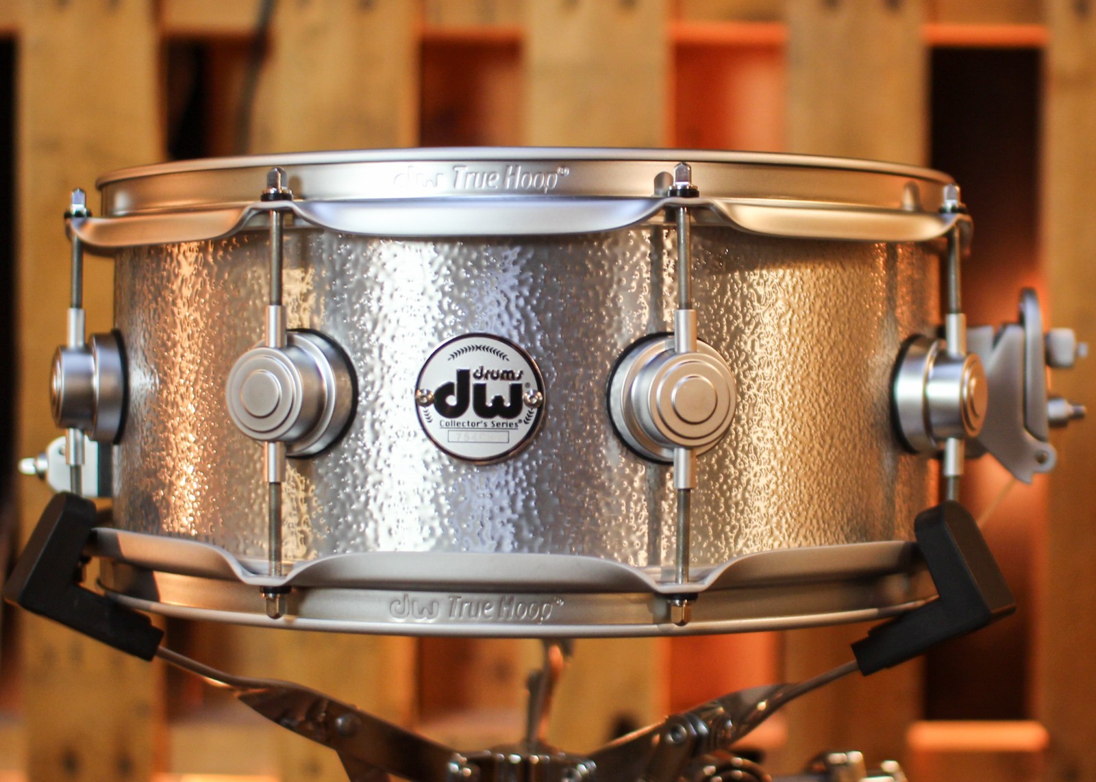 DW 5.5x13 Collectors 3mm Wrinkle Coat Aluminum Snare Drum Satin Chrome Hardware
