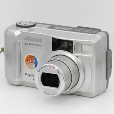 Samsung Digimax 410 - 4MP Digital Camera - Silver Y2K - Takes AAs - TESTED