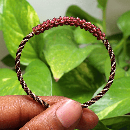 Brazalete de cristal micro macramé exclusivo granate rodolita natural brillante Berry Glow~ - Imagen 5 de 10