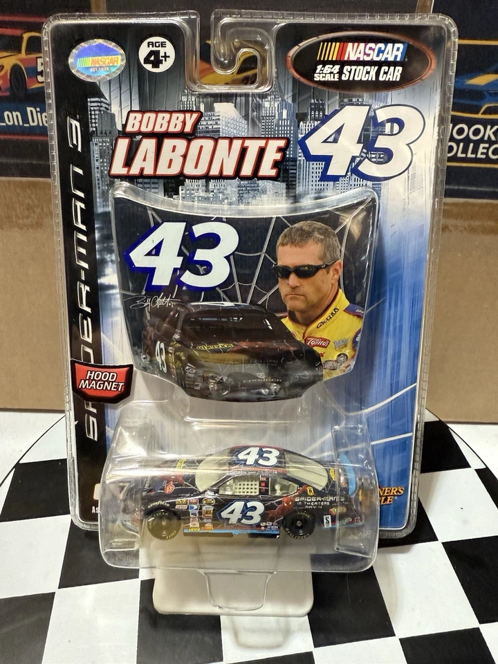 Bobby Labonte #43 Cheerios Spider-man 3 1/64 Nascar Diecast - Imagem 2 de 4