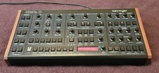Behringer UB-XA D Desktop Analog 16-Voice Syn...