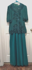 Vintage Mother of the Bride Small Dress Beaded 2 Piece Long Emerald Green Maxi