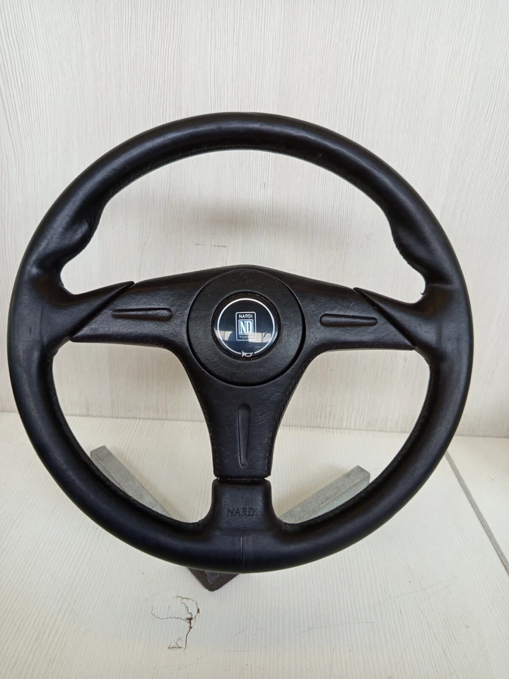 original Nardi steering wheel + hub for Maserati Biturbo Karif Merak Quattroporte - Image 3 of 4