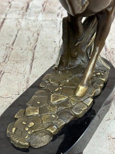 Captivating Thoroughbred Rearing Horse Bronze Statue Equestrian Farm Decor Gift - Picture 9 of 10