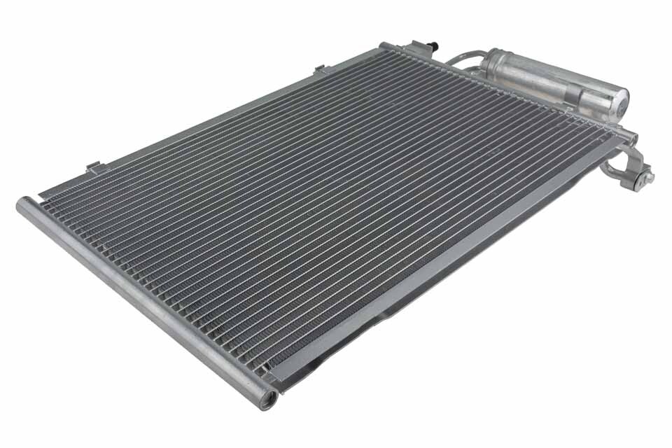 Condensateur de Climatisation Pour Ford B-Max 2012-2013 Fiesta 2008 ...