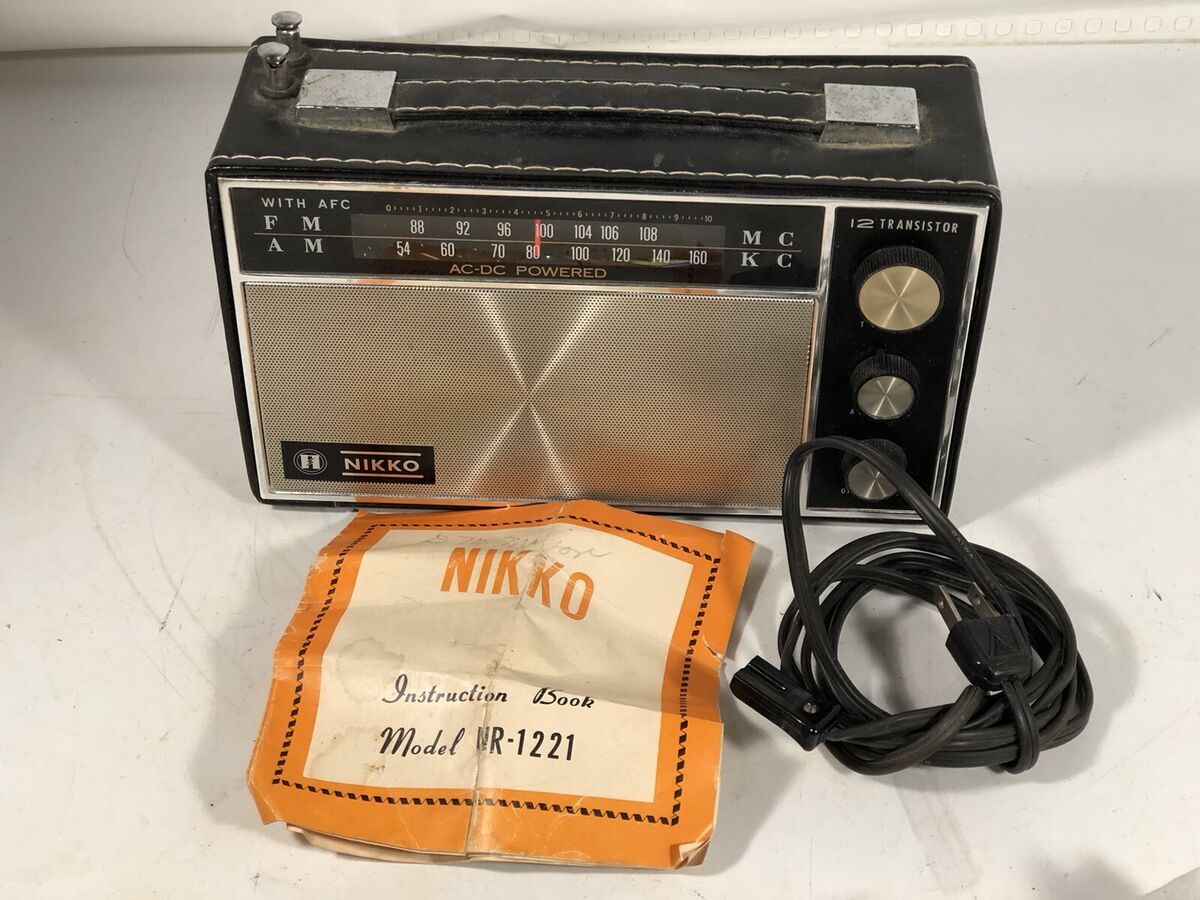 Nikko Model NR-1221 Vintage 12 Transistor AM FM Rado For Nikko Model NR-1221 Vintage 12 Transistor AM FM Rado For