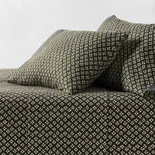 Threshold Flannel King Size 4 Piece Sheet Set...