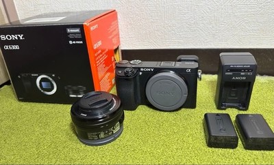 SONY α6300 ILCE-6300L Power Zoom Lens Kit with Extras