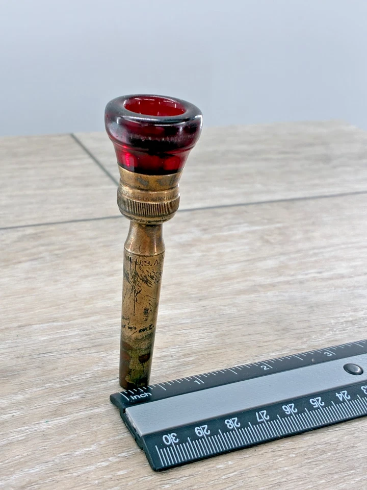 Boquilla trompeta embocadura visible Conn roja transparente baquelita B1 420 Foto 3 de 4