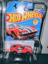 HOT WHEELS  FERRARI 365 GTB4 Competizione