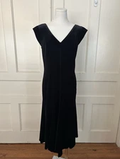 Worth Velvet Midi Sheath Dress Womens Size 6 Black Designer Elegant Classic