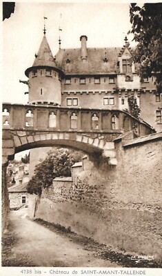 Chateau de SAINT AMANT TALLENDE - Postkarte Ref T26