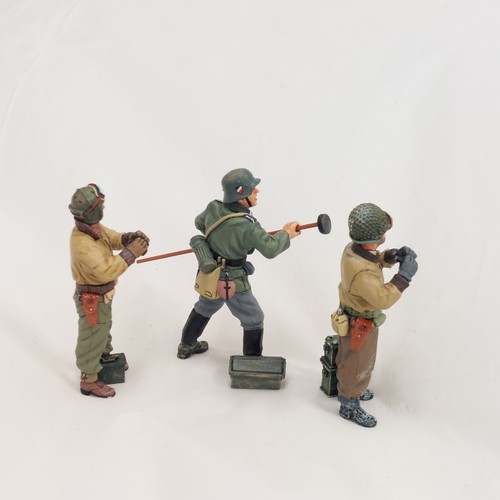 KING & COUNTRY MILITSRY 3 MAN FIGURE MINIAUTE TOY SOLDIERS - Picture 7 of 8