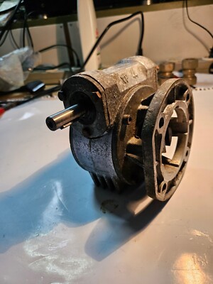 BONFIGLIOLI VF44 F  88/10 Blockierte Schneckengetriebe HP 0,5/20 s.Fotos!