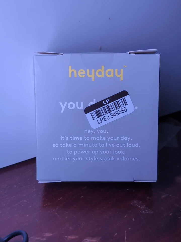 Apple AirPods 3ª Generación Funda Silicona con Clip de Heyday - Estampado Leopardo Dorado Foto 2 de 2