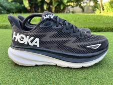 Hoka One One Clifton 9 Women  s Road Running Shoes Size 10B Black And White
