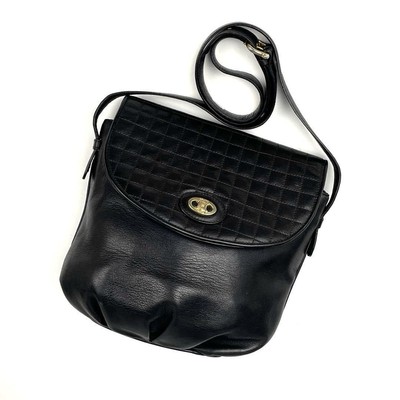 Beauty  CELINE Shoulder Bag Triomphe Gold Metal Fittings Diagonal Quilted Leat