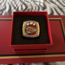 One Ring to Rule Them All! Complete Guide to Collecting Replica Super Bowl Rings 73