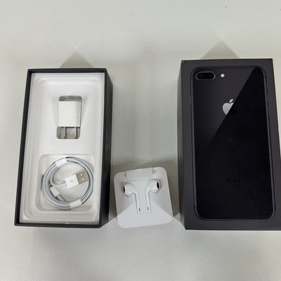 Iphone 8 Plus Box With Corded Headphones Lightning cable Lightning Adapter & AC