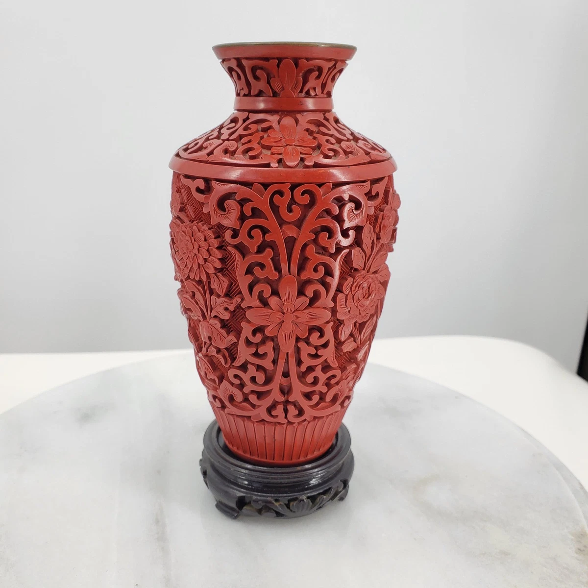 Wood Vase Stand In Collectible Chinese Vases & Jars (1900-Now) for