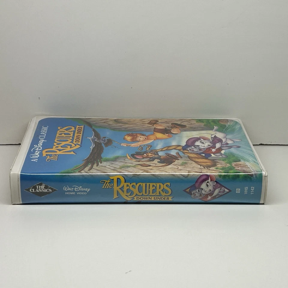 The Rescuers Down Under VHS Disney Video Tape Black Diamond Classics Clamshell - Image 3 of 4